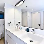 Alte Liebe, Ra102 Apartment